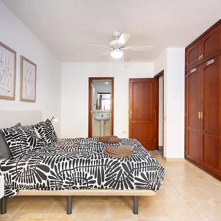 Home2book Stylish Apt, Near Cristianos * Arona (Tenerife)